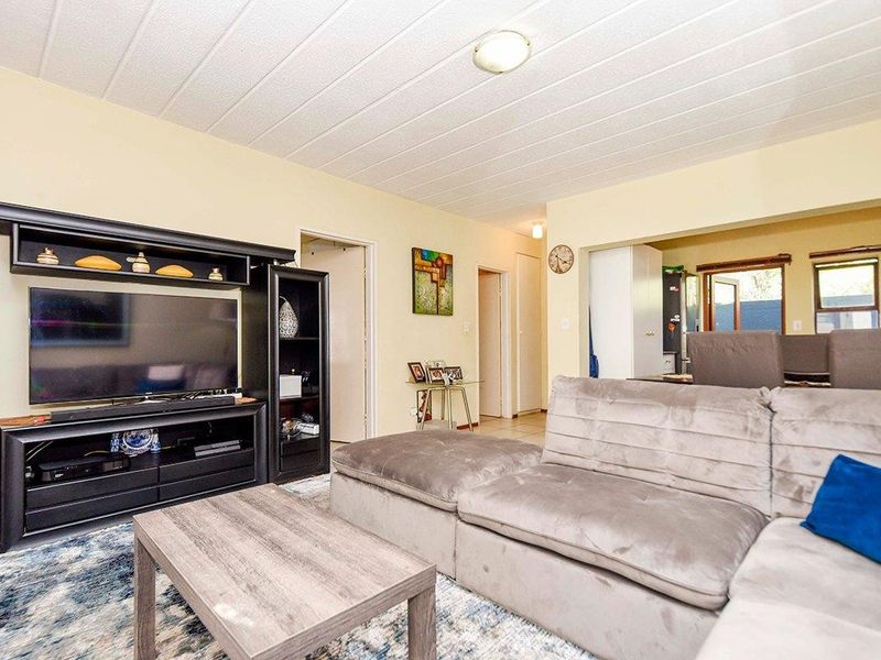Apartment For Sale in Jukskei Park, Randburg - Photo 5