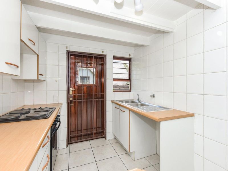 Townhouse For Sale in Jukskei Park, Randburg - Photo 7