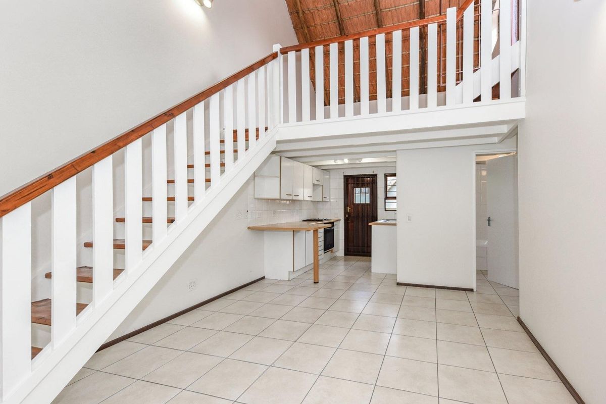 Townhouse For Sale in Jukskei Park, Randburg - Photo 4