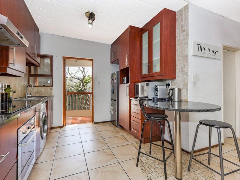 Resort-Style Living Meets Lock-Up-and-Go Ease - Photo 9