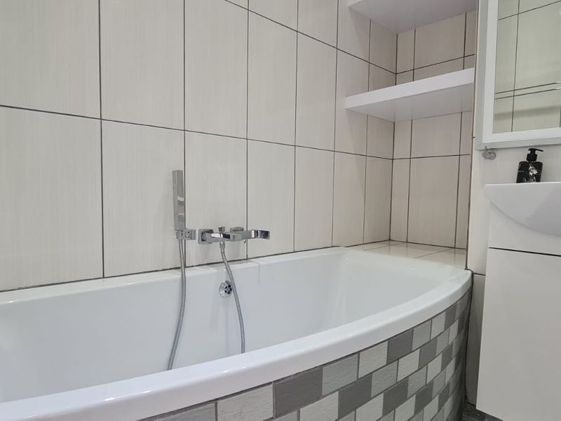 Two Bedroom Fully Furnished Apartment  New Park - Photo 10