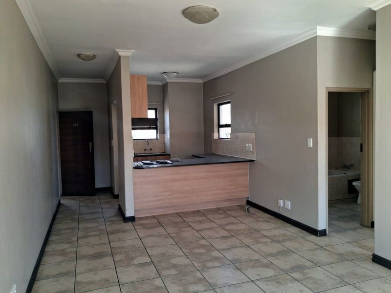 1 Bedroom Apartment to Rent in Halfway House, Midrand - Photo 5