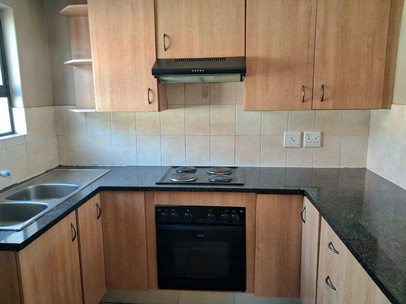 2 Bedroom Apartment To Rent in Halfway House, Midrand - Photo 1