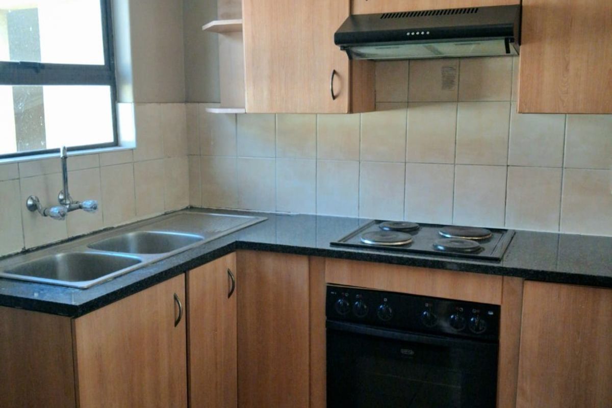 2 Bedroom Apartment To Rent in Halfway House, Midrand - Photo 2