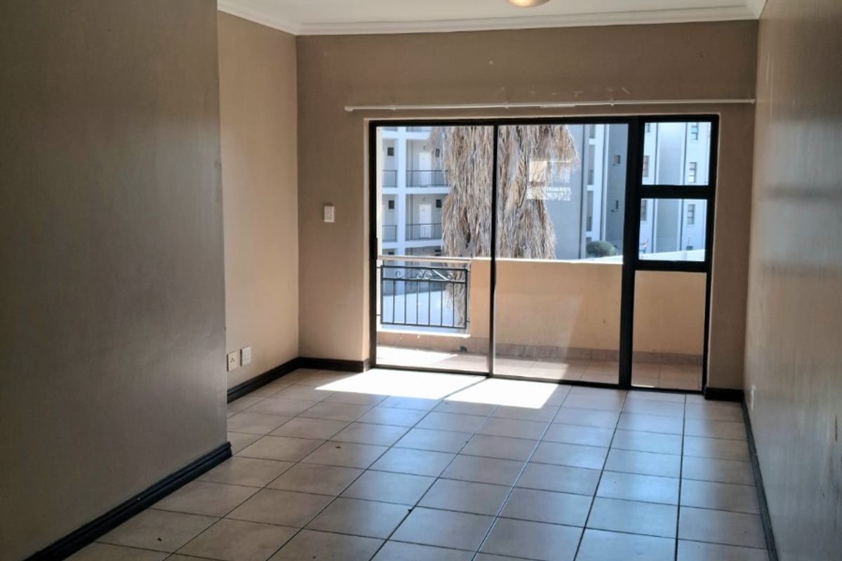2 Bedroom Apartment To Rent in Halfway House, Midrand - Photo 3