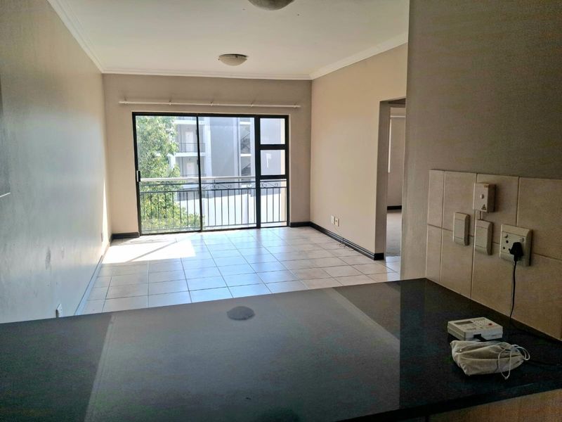 2  Bedroom Apartment To Rent in Halfway House, Midrand - Photo 5