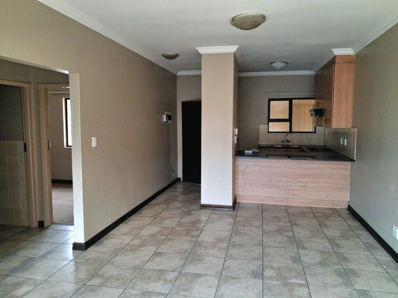 2  Bedroom Apartment To Rent in Halfway House, Midrand - Photo 4