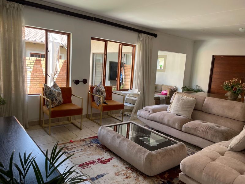House To Rent in Noordwyk, Midrand - Photo 3