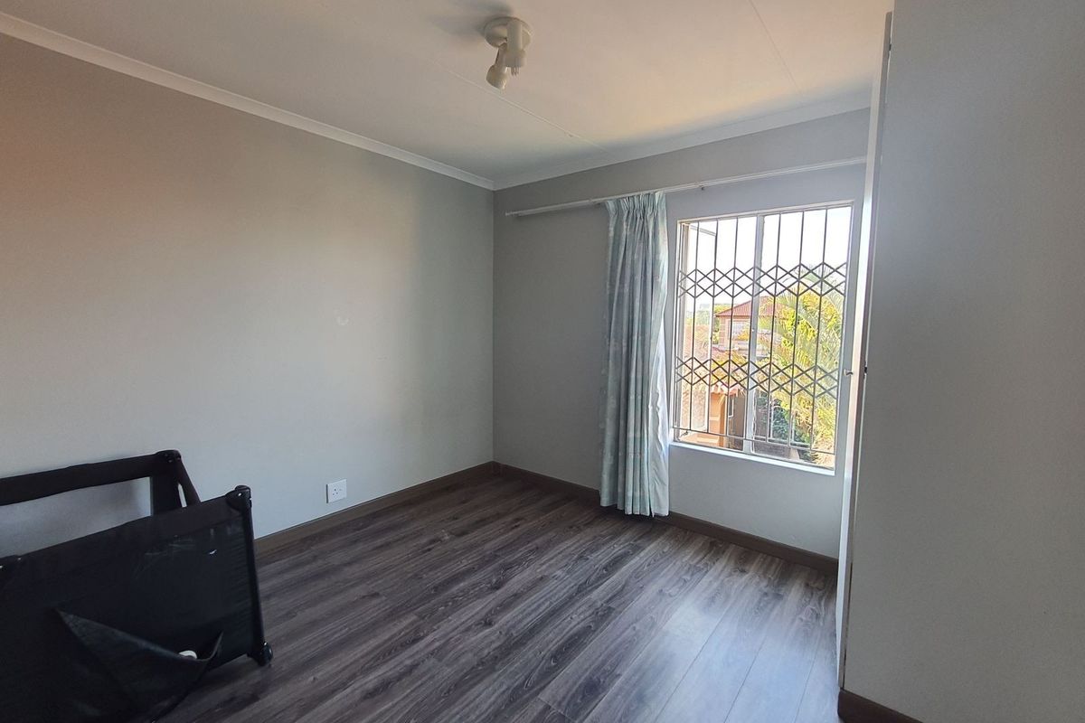 3 Bedroom ,2-bathroom house available for rent - Photo 5