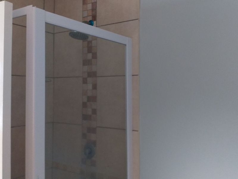 2 Bedroom ,2 Bath apartment for rent in Halfway house - Photo 6