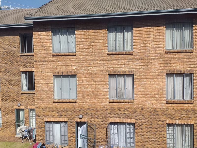 2 Bedroom ,2 Bath apartment for rent in Halfway house - Photo 10
