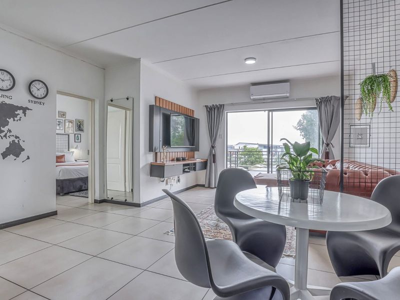 Apartment To Rent in Fourways, Sandton - Photo 2
