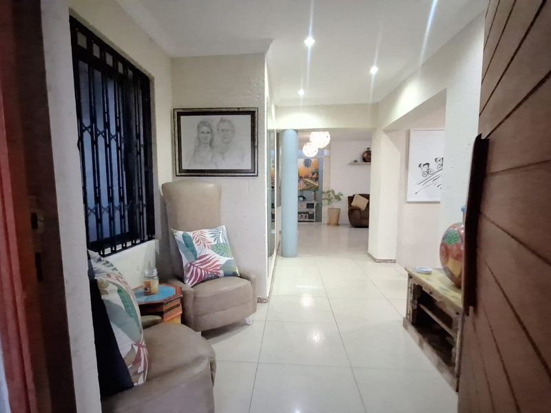 House For Sale in Birchleigh, Kempton Park - Photo 3