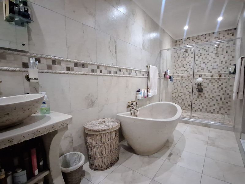 House For Sale in Birchleigh, Kempton Park - Photo 4