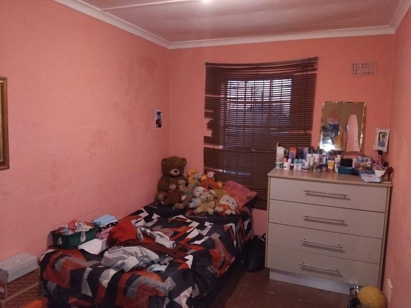 3 Bedroom house for sale in Eastridge Mitchells Plain - Photo 10