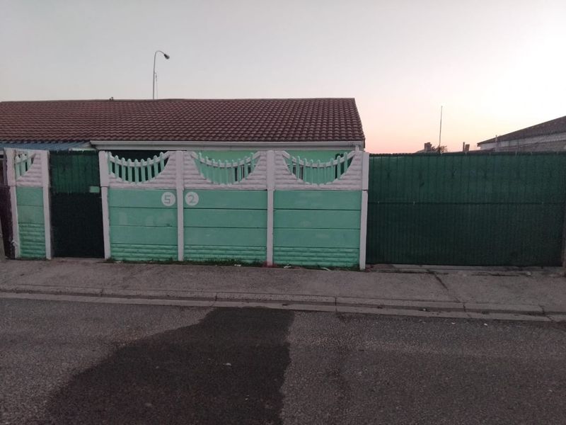 3 Bedroom house for sale in Eastridge Mitchells Plain - Photo 2