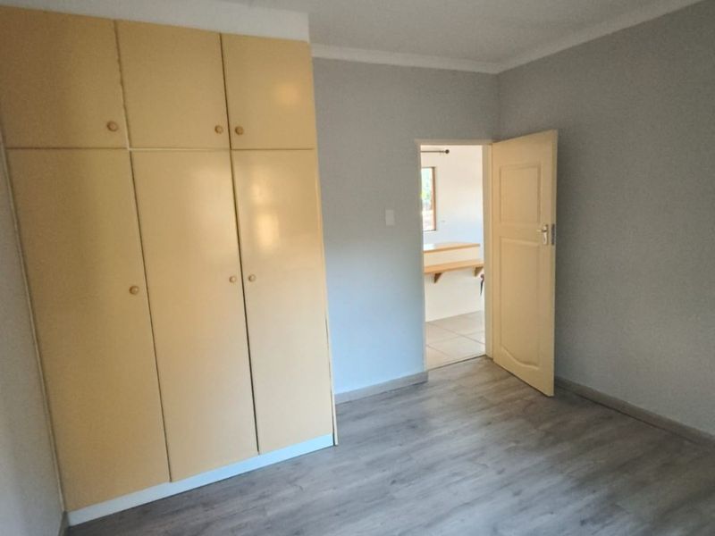 Beacon Bay - 2 Bedroom flat for rent - Photo 6
