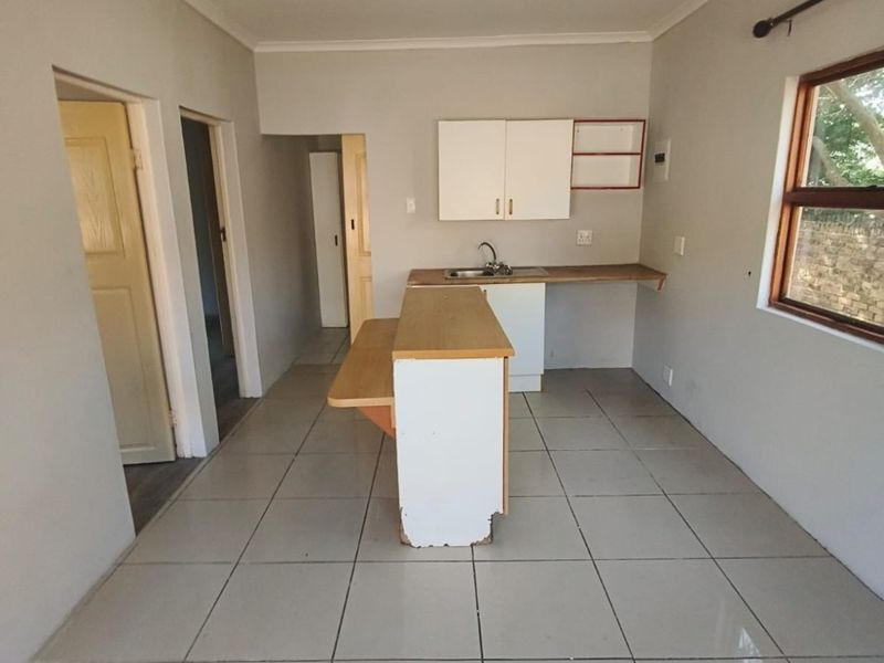 Beacon Bay - 2 Bedroom flat for rent - Photo 9