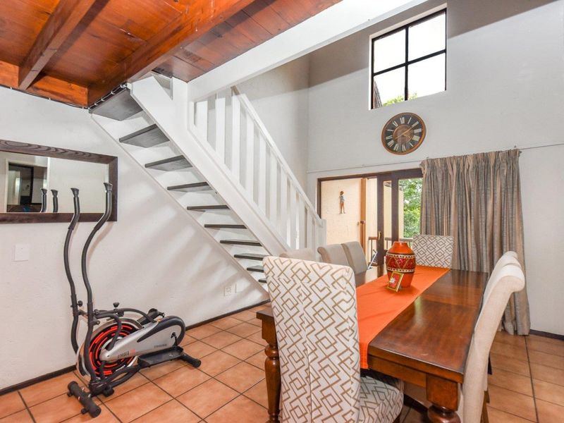 Apartment For Sale in Sandton - Photo 6