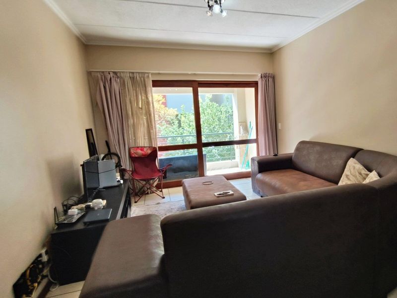 Apartment For Sale in Lonehill, Sandton - Photo 3