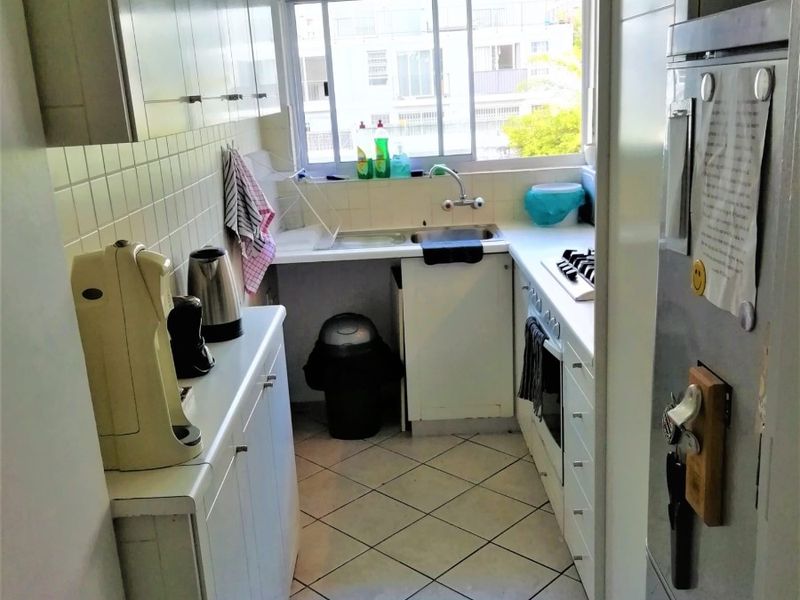 Furnished One Bedroom Apartment - Photo 9