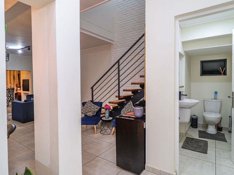 Townhouse For Sale in Noordhang, Randburg - Photo 4