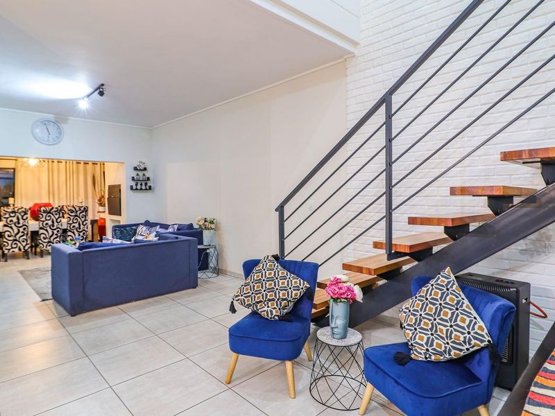 Townhouse For Sale in Noordhang, Randburg - Photo 5