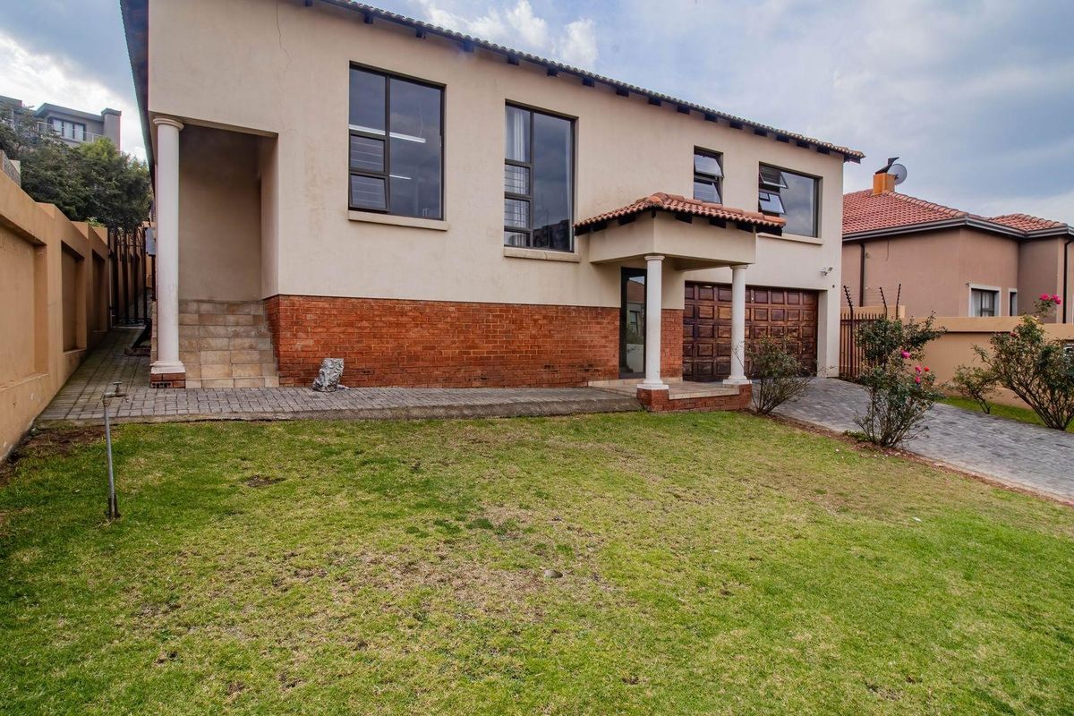 House For Sale in South Crest, Alberton - Photo 3