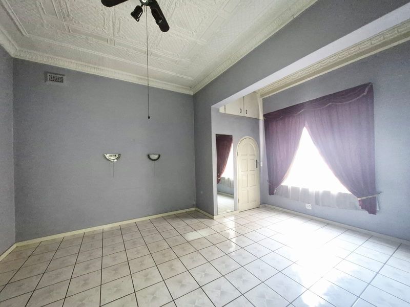 House For Sale in Bezuidenhout Valley, Johannesburg - Photo 5