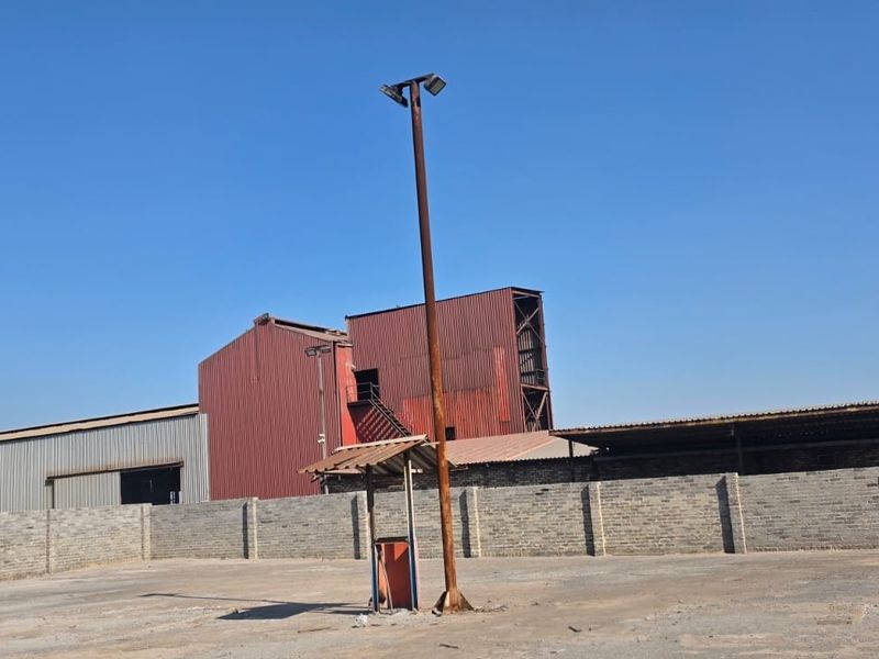 Industrial Property For Sale in Ferrobank, Witbank - Photo 1
