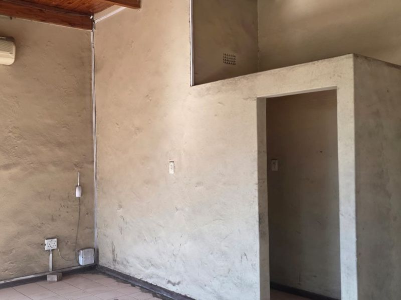 Industrial Property For Sale in Ferrobank, Witbank - Photo 7