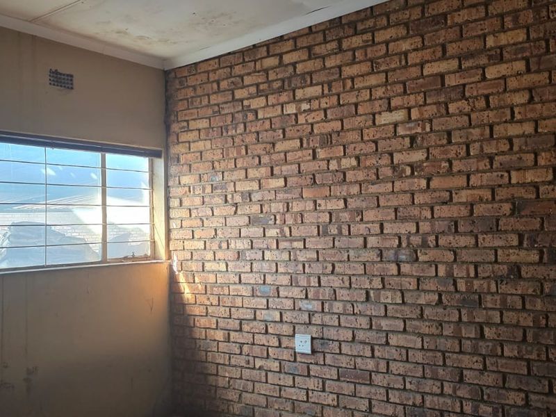 Industrial Property For Sale in Ferrobank, Witbank - Photo 10
