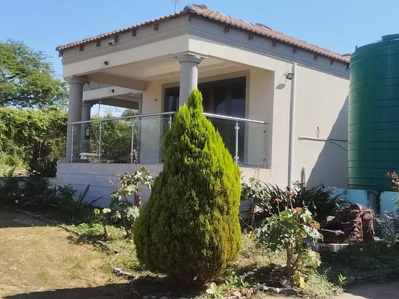 Commercial Property For Sale in Thohoyandou - Photo 1