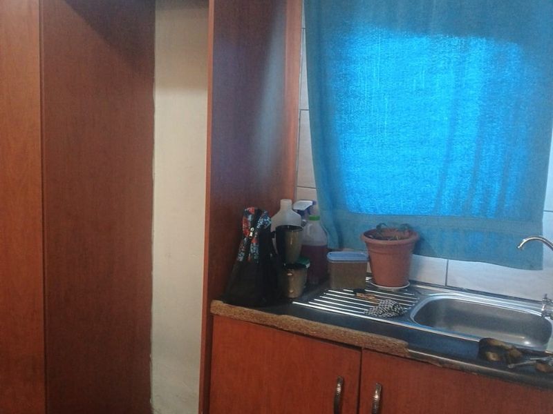 House To Rent in Protea Glen, Soweto - Photo 3