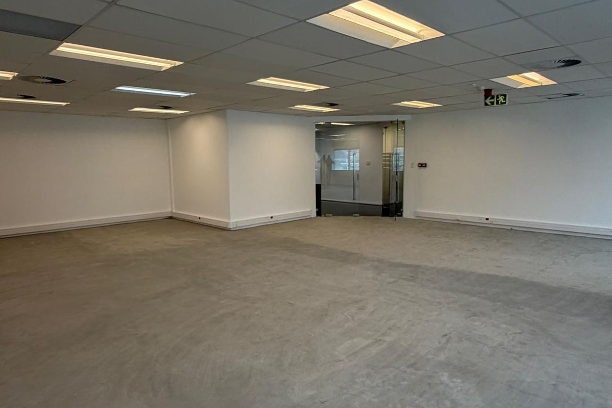 Office To Rent in The Towers, Cape Town - Photo 4