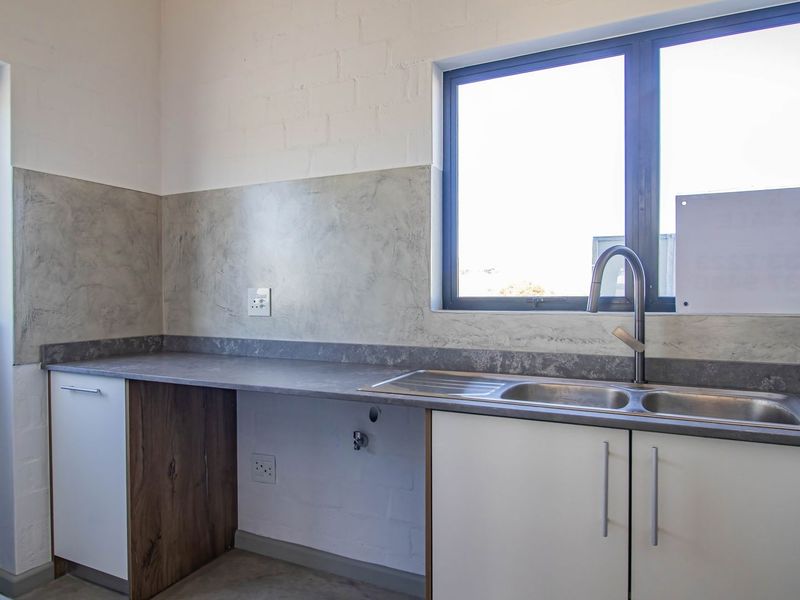 Cooler by the Coast - Your Urban Paradise Awaits! - Photo 10