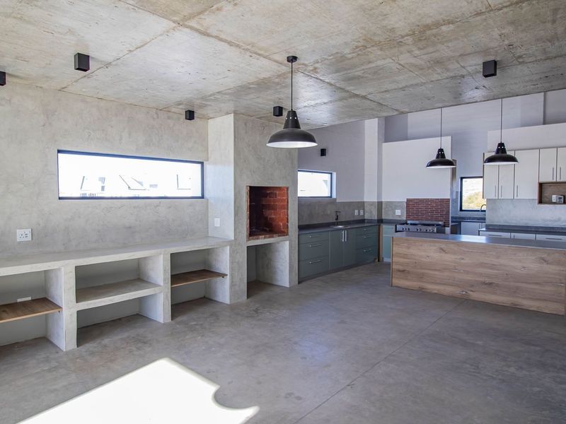 Cooler by the Coast - Your Urban Paradise Awaits! - Photo 7