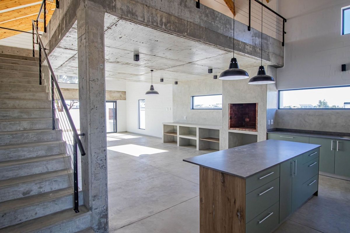 Cooler by the Coast - Your Urban Paradise Awaits! - Photo 2