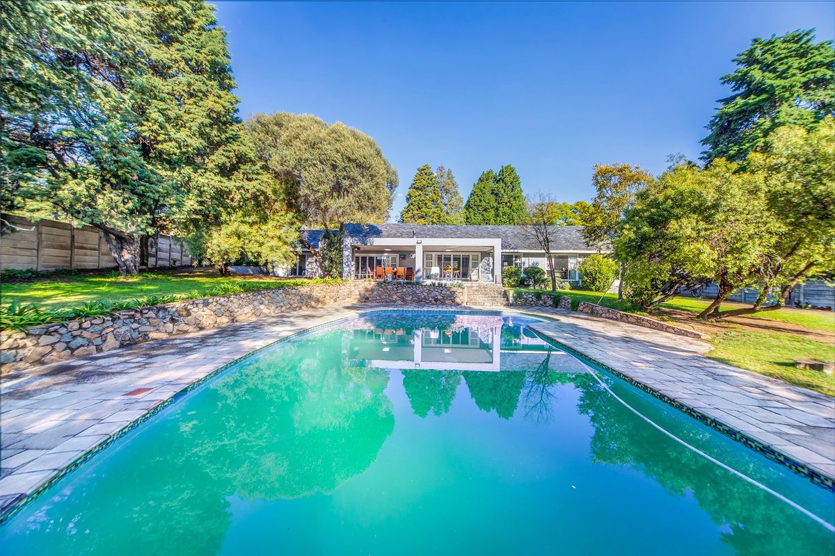 Easy Living Morningside Gem On A Large Stand - Photo 2