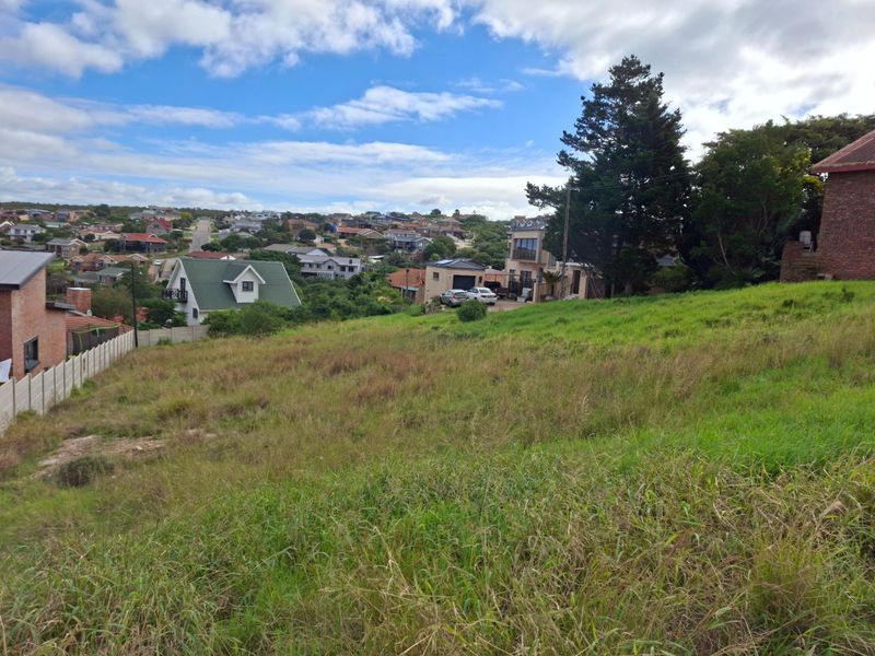 A Stand Above the Rest. Expansive Views, Privacy and Coastal Potential - Photo 9