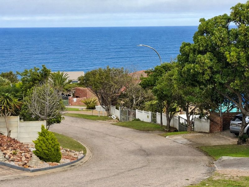 A Stand Above the Rest. Expansive Views, Privacy and Coastal Potential - Photo 4