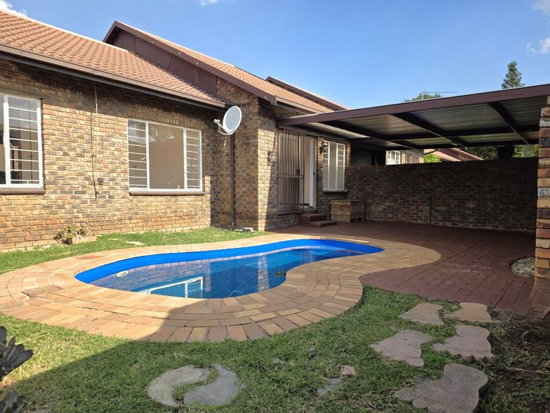 3 bedroom for Sale in Birchleigh North - Photo 1