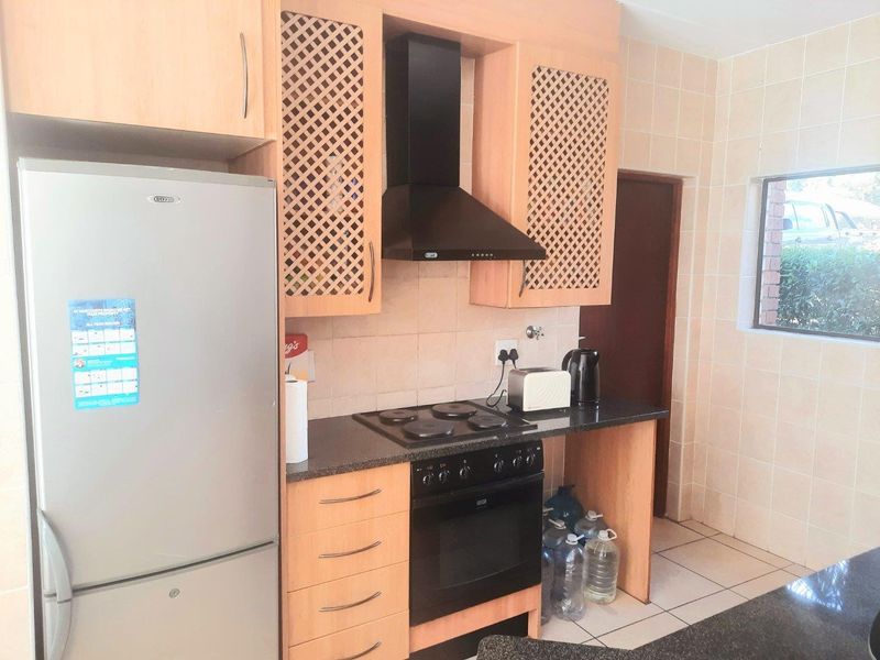 Apartment For Sale in Witkoppen, Sandton - Photo 2