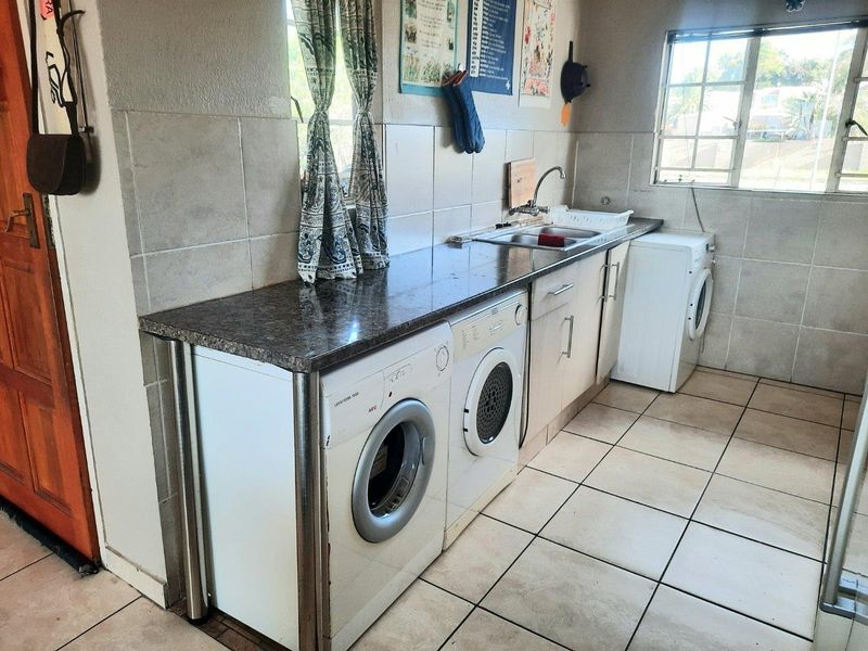 Apartment For Sale in Radiokop, Roodepoort - Photo 9