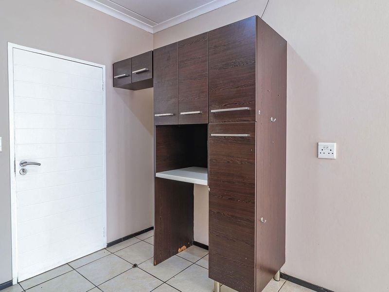 Apartment For Sale in Noordhang, Randburg - Photo 10