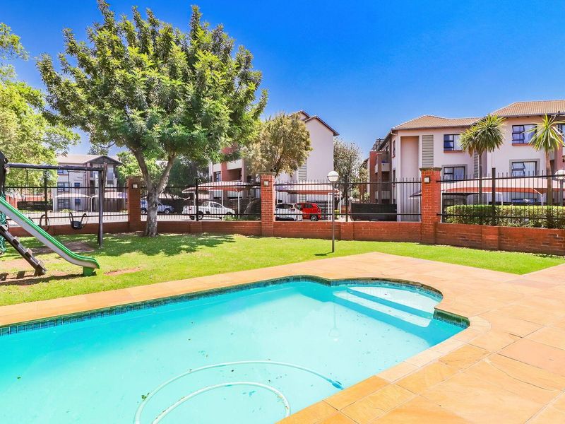 Apartment For Sale in Noordhang, Randburg - Photo 5