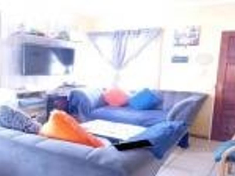 House For Sale in Lenasia South - Photo 7