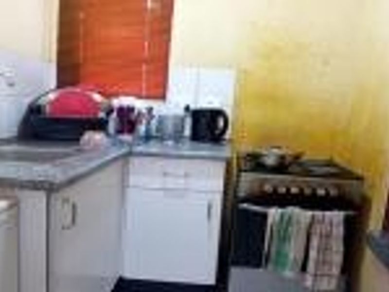 House For Sale in Lenasia South - Photo 5