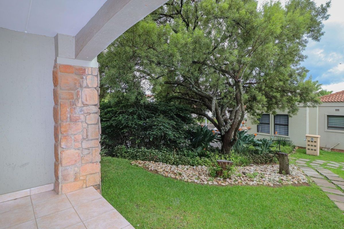 Apartment For Sale in Witkoppen, Sandton - Photo 3