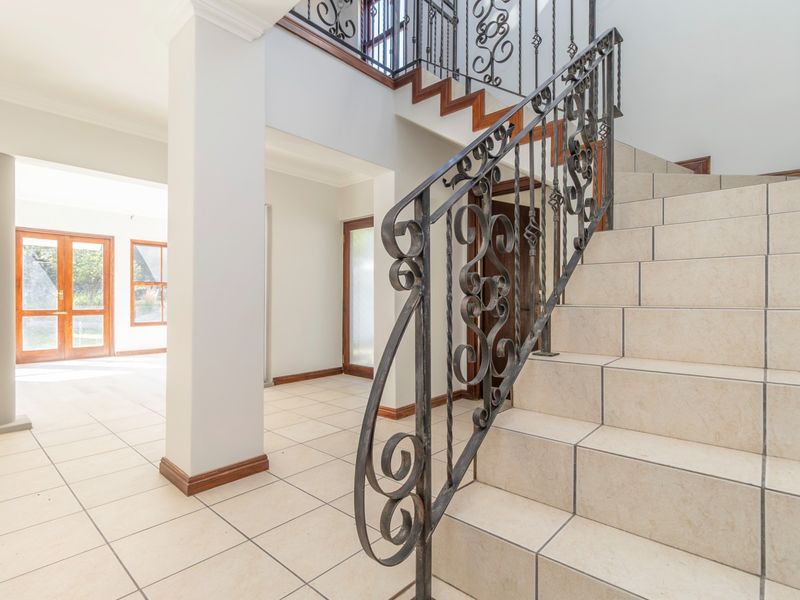 Pristine Family Living in Royal Kyalami Country Estate | 4 Bedrooms | 3.5 Bathrooms | Sparkling Pool - Photo 5